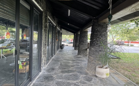 IMG_7963.jpeg IMG_7963.jpeg